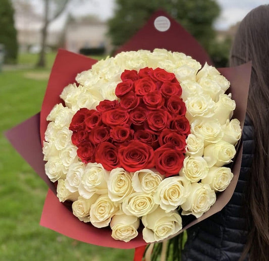 75 Roses With Heart image 0