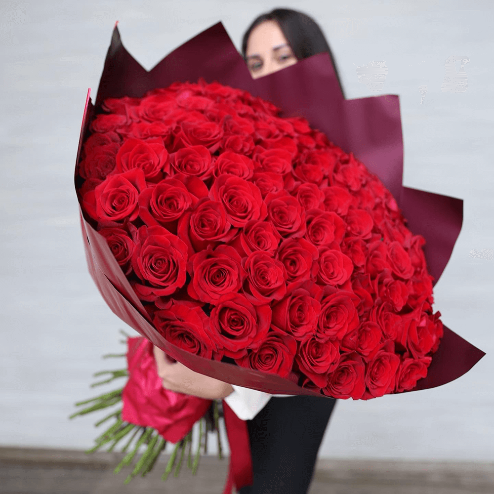 101 Red Roses Flowwow image 0