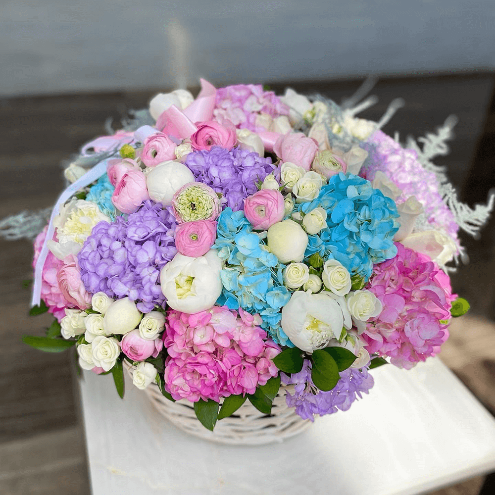 FlowWow Memories Basket - Miami Florist
