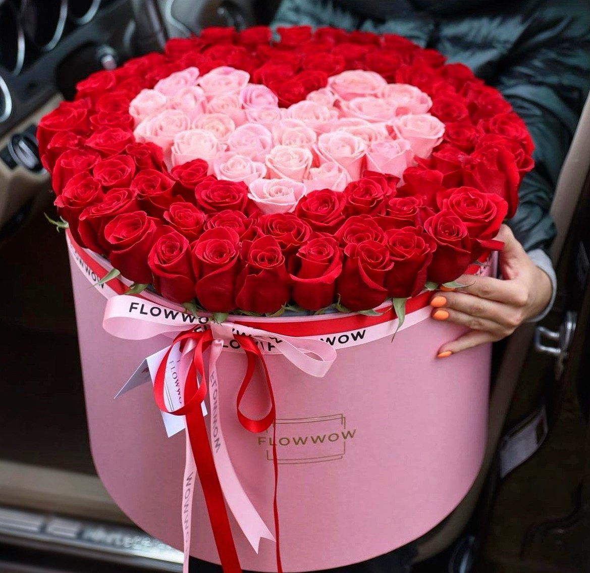 Flowwow Pink Heart Box XXX Large image 0