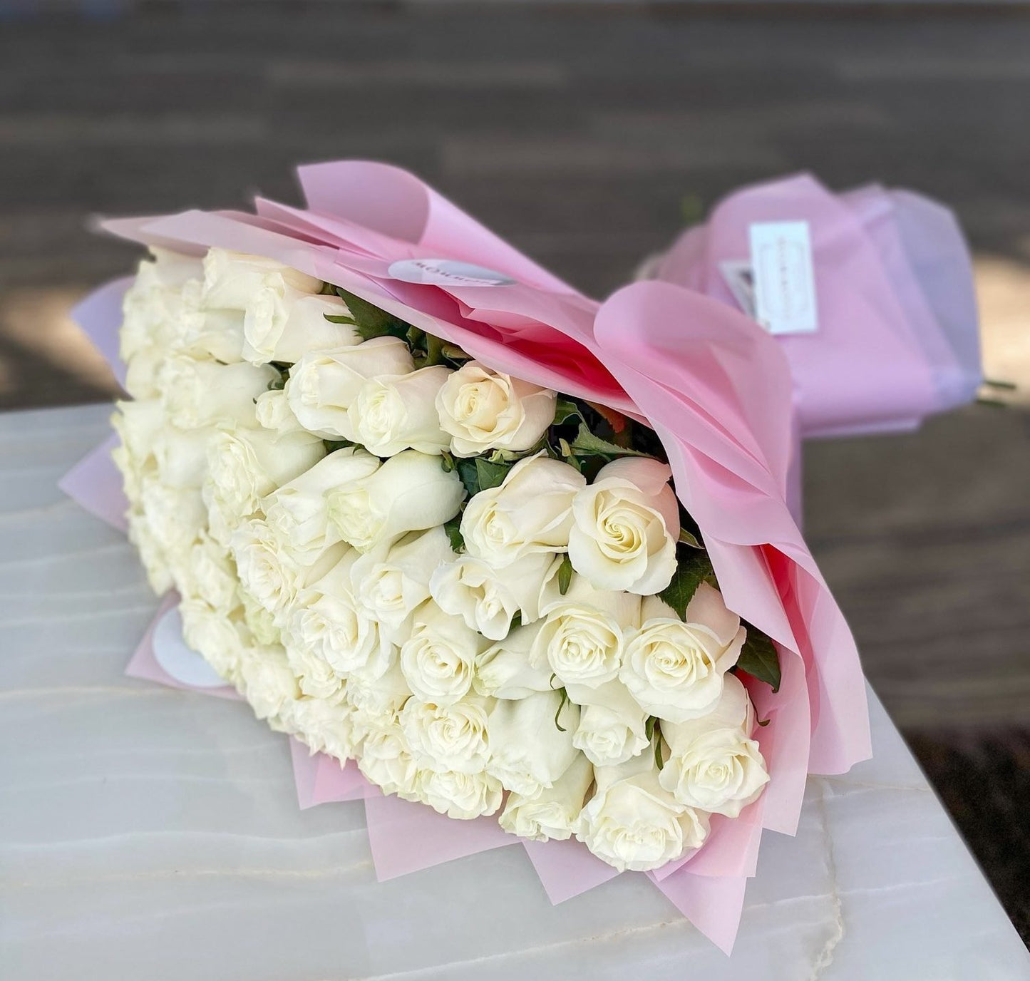 50 White Mondial image 0