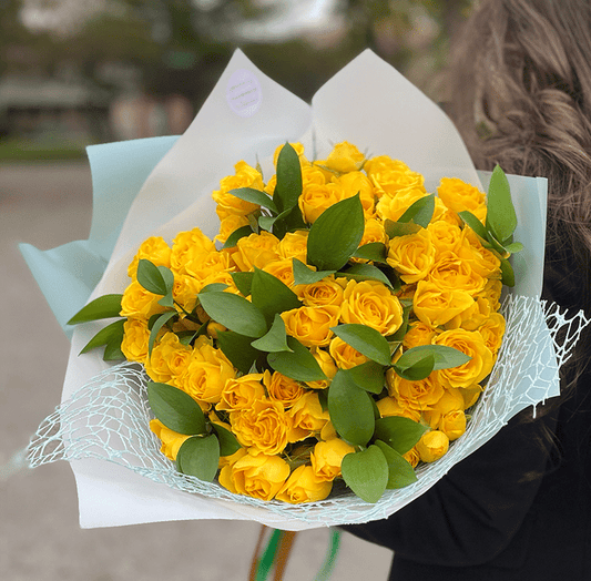 Yellow Spring Mix image 0