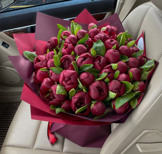 50 Red Peonies image 0