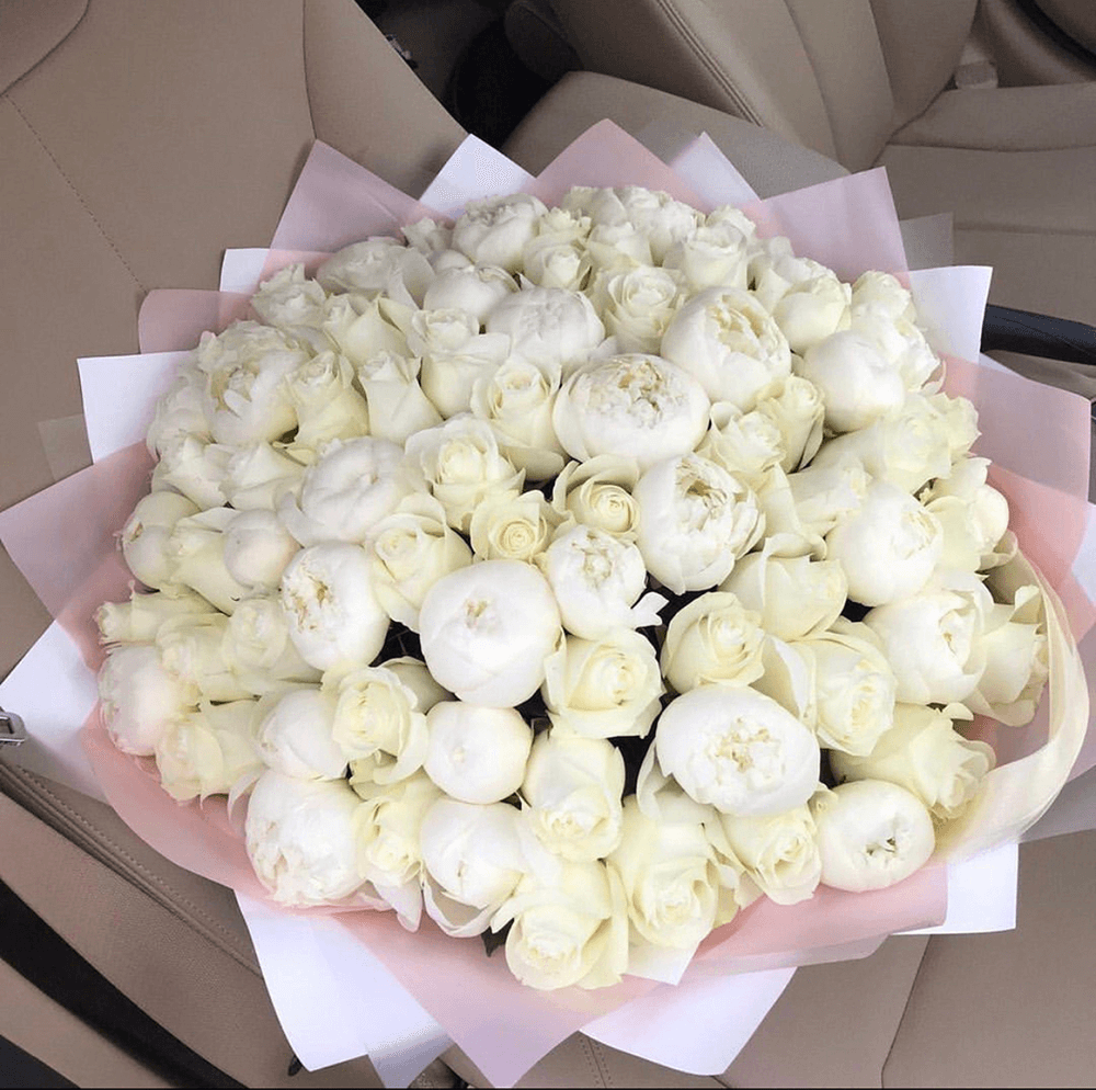 White Meadow (Peonies & Roses Mix) image 0