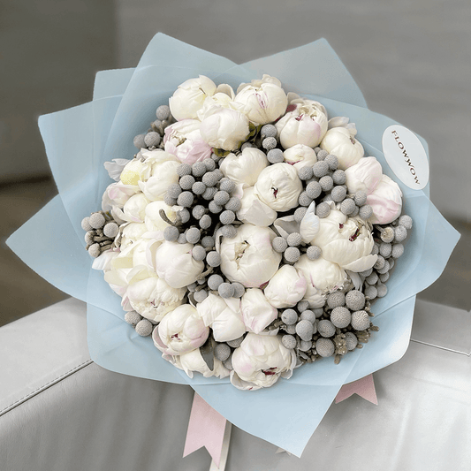 Pretty White Peonies Bouquet image 0