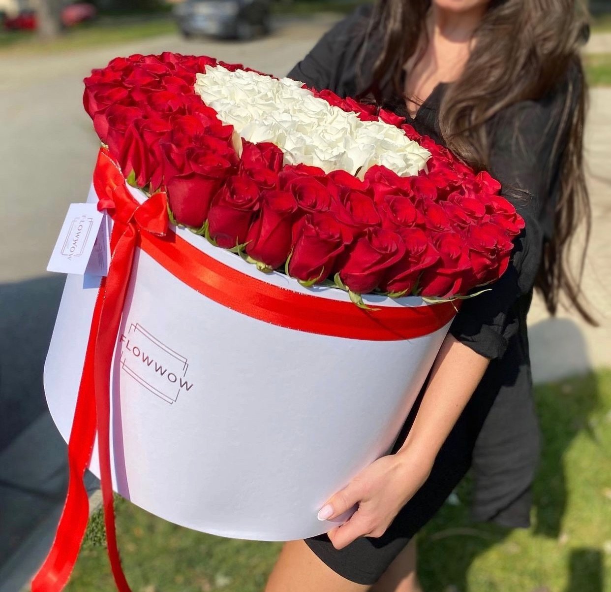 Flowwow White Heart XXX Large image 1