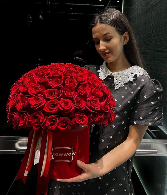 Premium Red Roses Box image 0