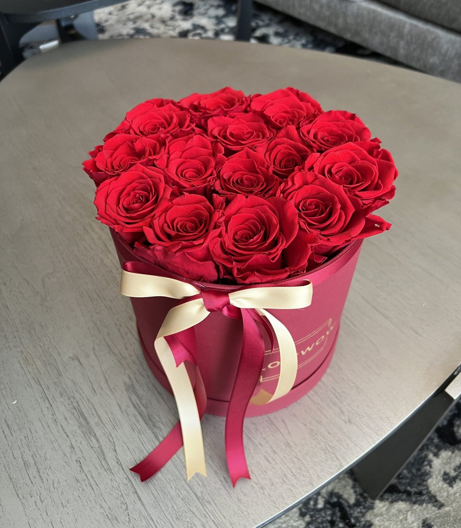 Red Roses That Last a Year image 0