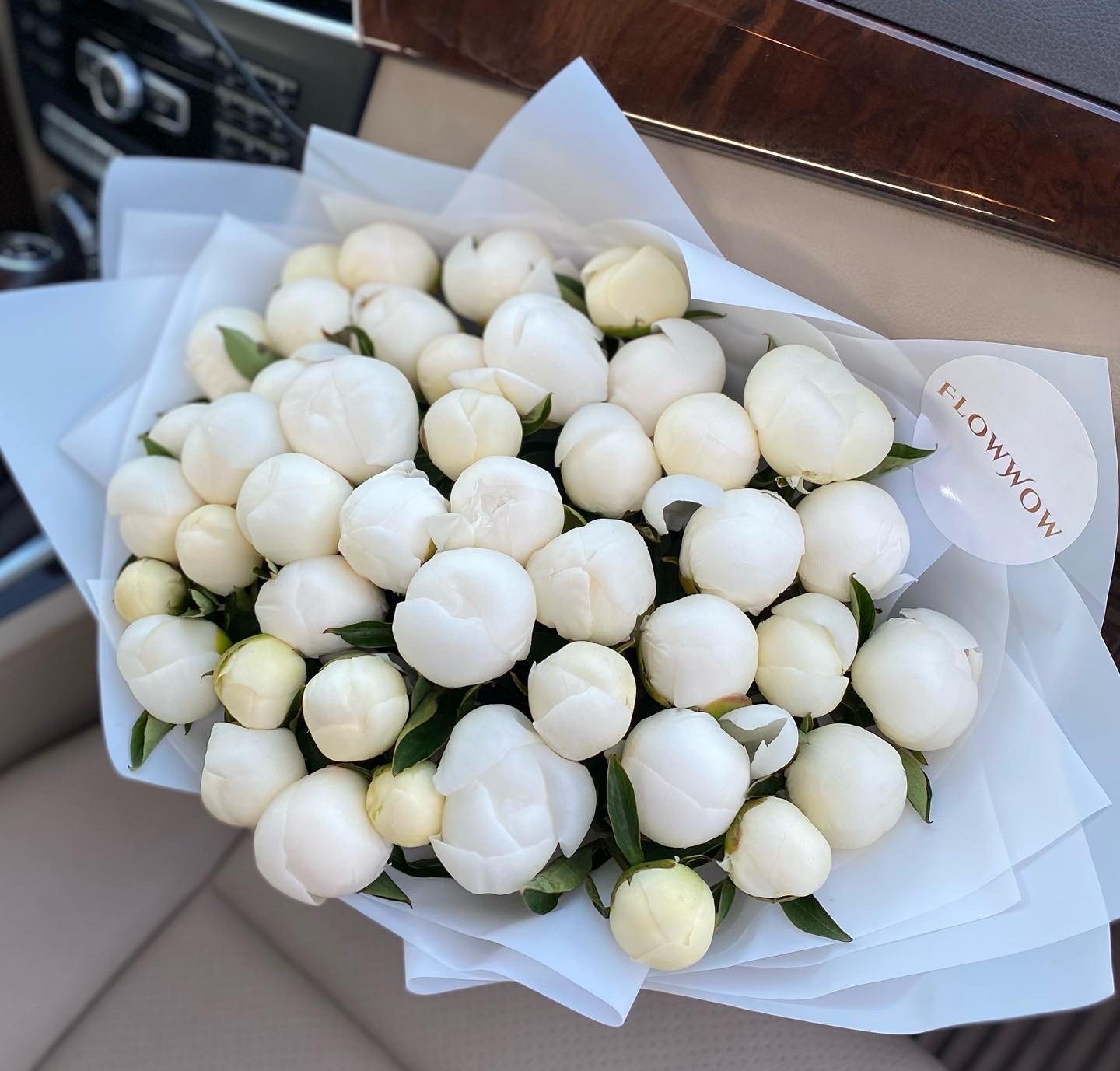 White Peonies Bouquet image 3