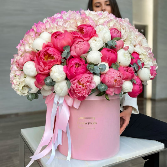 Peonies Mix Box Large Size image 0