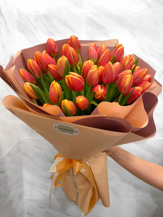 50 Stems of Orange Tulips image 0