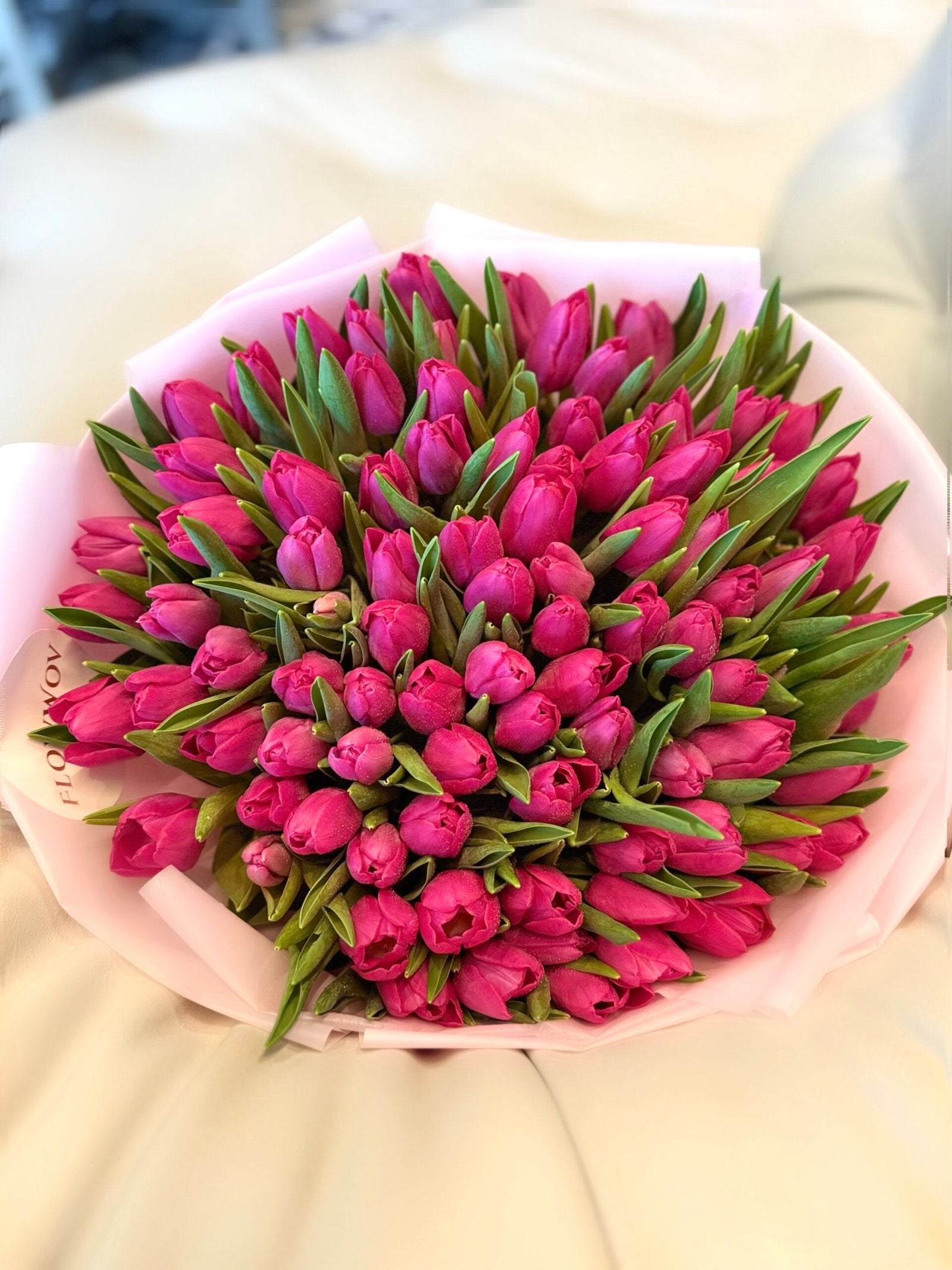 100 Pretty Pink Tulips image 0