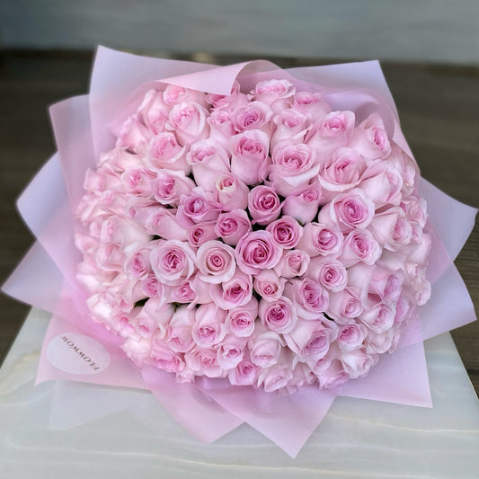 100 Light Pink Roses image 0