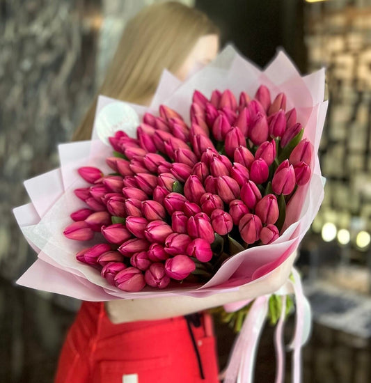 100 Pink Tulips image 0