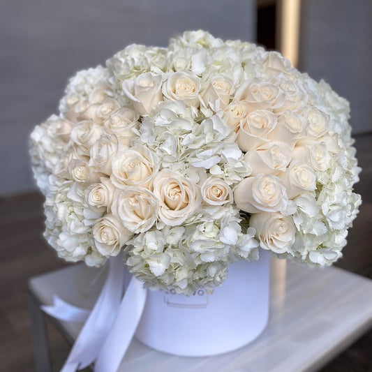 White Elegant image 0