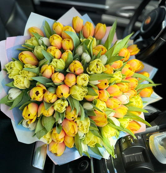 75 Orange Mix Tulips image 0