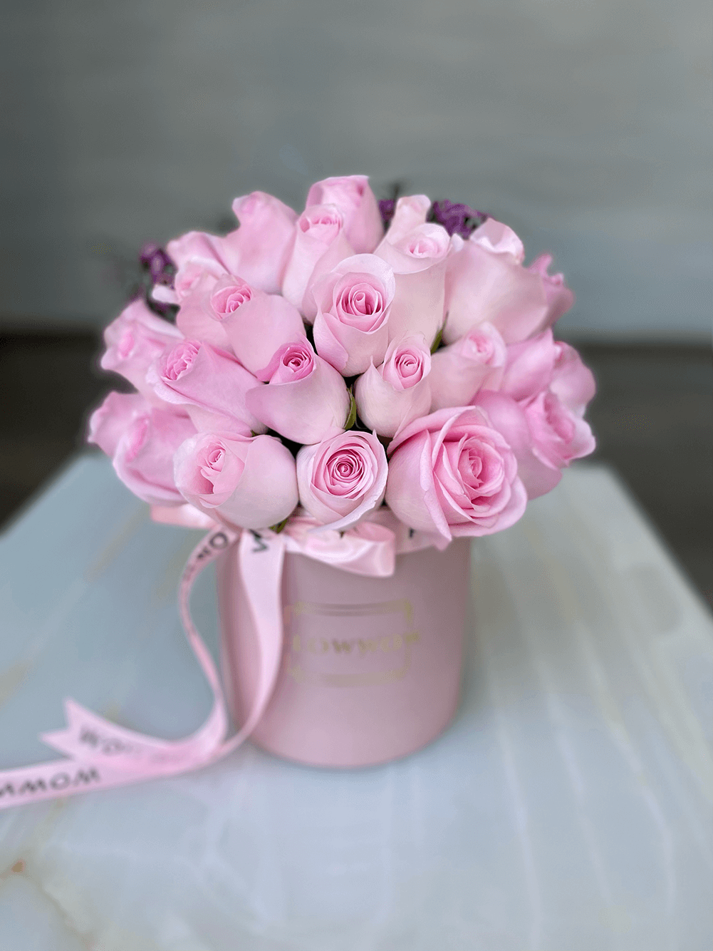 25 Pink Box of Roses image 0