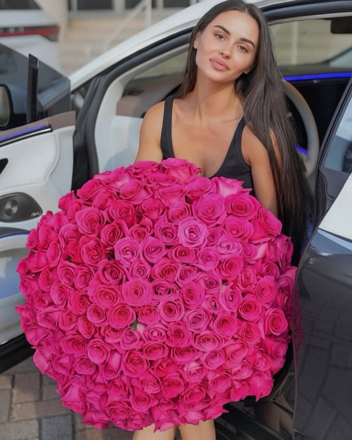 150 Hot Pink Roses