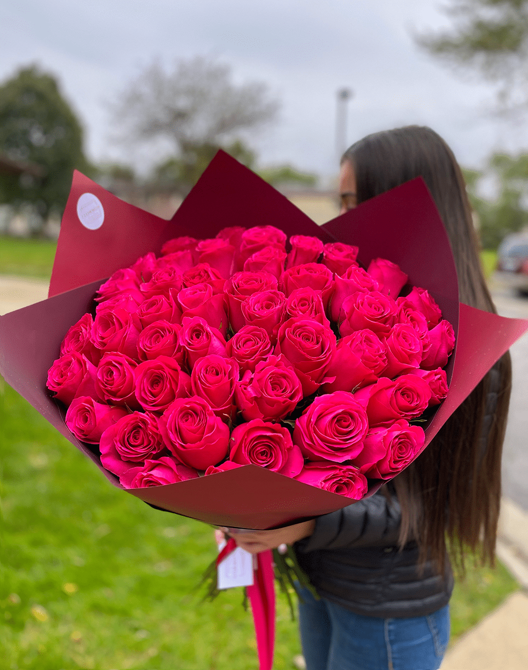 50 Pink Gorgeous Roses image 0