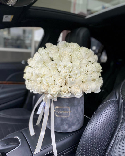 50 White Roses in a Box image 0